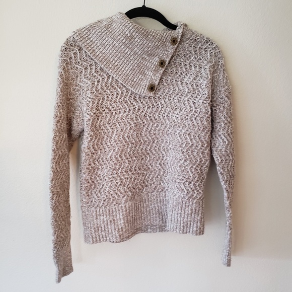 thick knit sweater